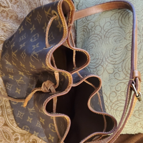 🥀SOLD💐Petite Noe - Picture 5 of 9